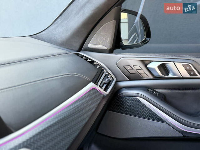 Чорний БМВ Х5, об'ємом двигуна 2.99 л та пробігом 65 тис. км за 90000 $, фото 24 на Automoto.ua