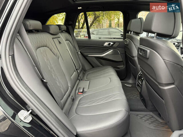 Черный БМВ Х5, объемом двигателя 4.39 л и пробегом 41 тыс. км за 84500 $, фото 32 на Automoto.ua