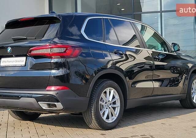 Черный БМВ Х5, объемом двигателя 2 л и пробегом 87 тыс. км за 55900 $, фото 7 на Automoto.ua