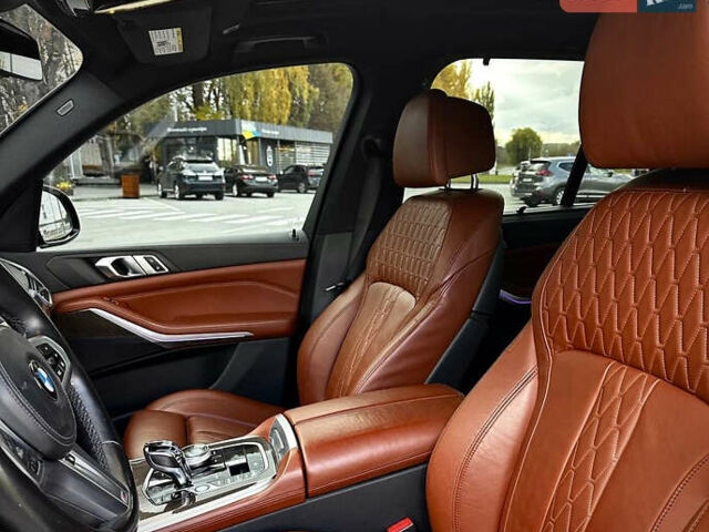 Черный БМВ Х5, объемом двигателя 3 л и пробегом 66 тыс. км за 64900 $, фото 11 на Automoto.ua