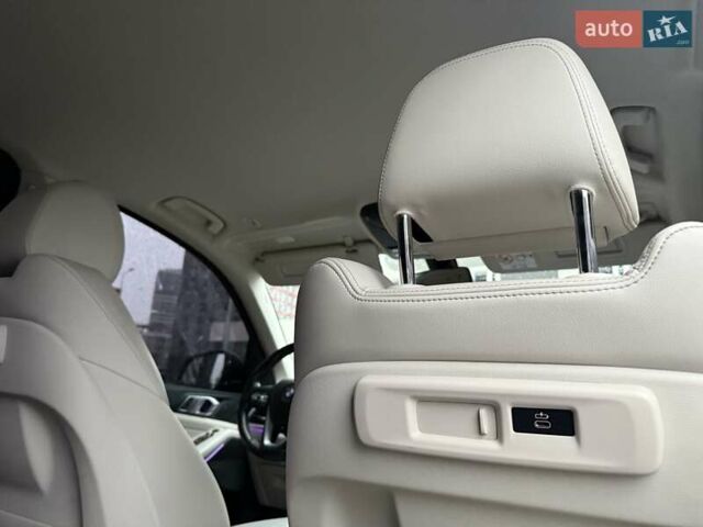 Черный БМВ Х5, объемом двигателя 3 л и пробегом 93 тыс. км за 77333 $, фото 30 на Automoto.ua