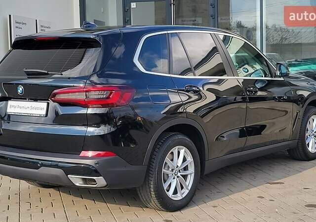 Черный БМВ Х5, объемом двигателя 2 л и пробегом 87 тыс. км за 55900 $, фото 6 на Automoto.ua