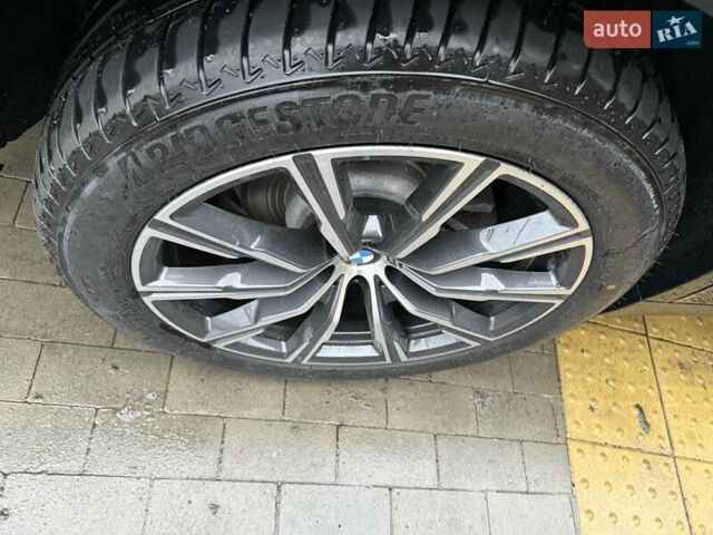 Черный БМВ Х5, объемом двигателя 3 л и пробегом 93 тыс. км за 77333 $, фото 12 на Automoto.ua