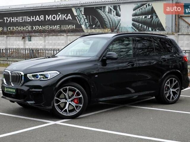 Черный БМВ Х5, объемом двигателя 3 л и пробегом 55 тыс. км за 72999 $, фото 5 на Automoto.ua