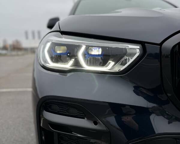 Чорний БМВ Х5, об'ємом двигуна 2.99 л та пробігом 15 тис. км за 82900 $, фото 46 на Automoto.ua