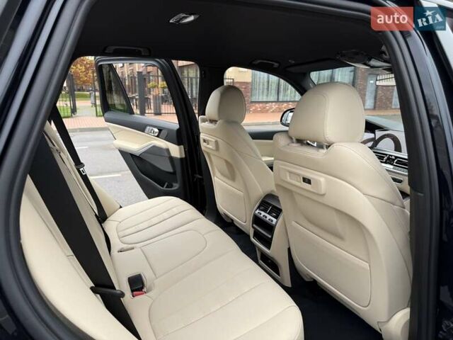 Чорний БМВ Х5, об'ємом двигуна 2.99 л та пробігом 15 тис. км за 82900 $, фото 78 на Automoto.ua