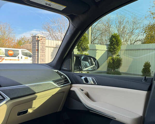 Черный БМВ Х5, объемом двигателя 3 л и пробегом 69 тыс. км за 69000 $, фото 6 на Automoto.ua