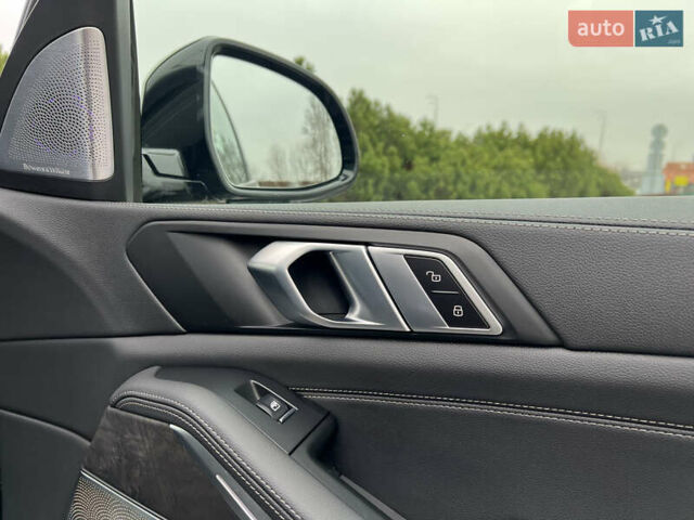 Черный БМВ Х5, объемом двигателя 2.99 л и пробегом 33 тыс. км за 82900 $, фото 52 на Automoto.ua