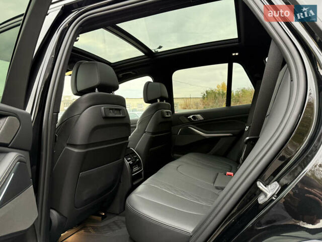 Черный БМВ Х5, объемом двигателя 4.39 л и пробегом 41 тыс. км за 84500 $, фото 29 на Automoto.ua