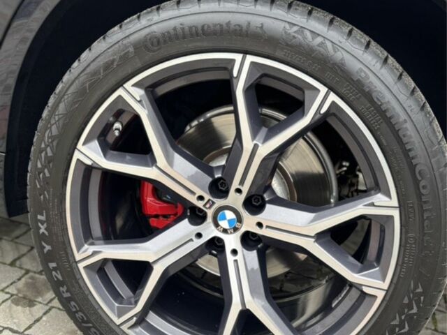 Черный БМВ Х5, объемом двигателя 3 л и пробегом 64 тыс. км за 81900 $, фото 5 на Automoto.ua