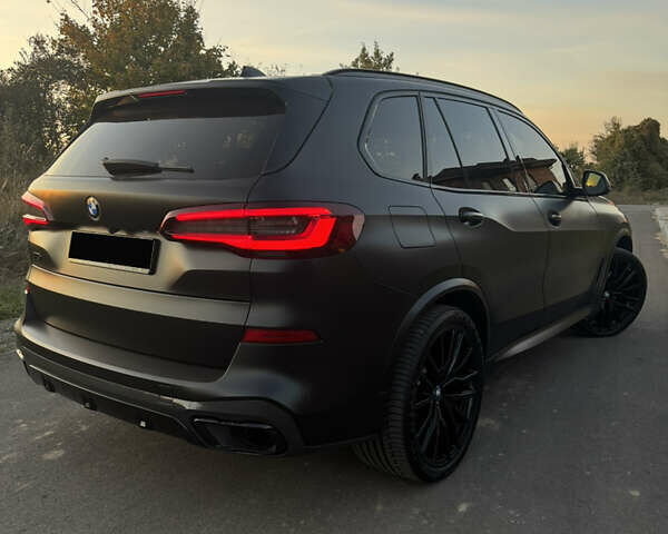 Чорний БМВ Х5, об'ємом двигуна 2.99 л та пробігом 47 тис. км за 80000 $, фото 3 на Automoto.ua
