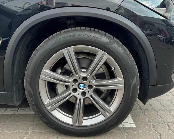 Черный БМВ Х5, объемом двигателя 2.99 л и пробегом 9 тыс. км за 77700 $, фото 2 на Automoto.ua