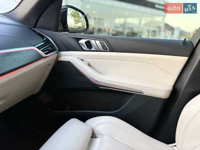 Черный БМВ Х5, объемом двигателя 3 л и пробегом 83 тыс. км за 49999 $, фото 1 на Automoto.ua