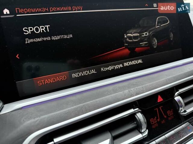 Черный БМВ Х5, объемом двигателя 3 л и пробегом 93 тыс. км за 77333 $, фото 5 на Automoto.ua