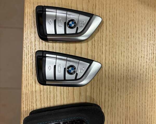 Чорний БМВ Х5, об'ємом двигуна 3 л та пробігом 100 тис. км за 75000 $, фото 1 на Automoto.ua