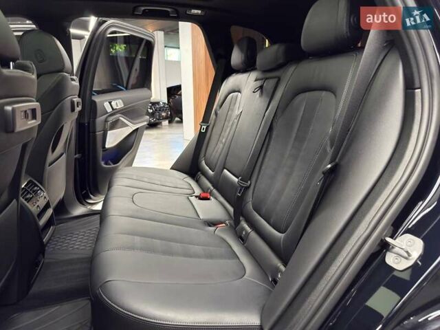 Черный БМВ Х5, объемом двигателя 2.99 л и пробегом 37 тыс. км за 84900 $, фото 39 на Automoto.ua
