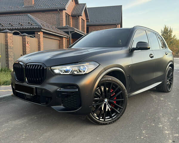 Чорний БМВ Х5, об'ємом двигуна 2.99 л та пробігом 47 тис. км за 80000 $, фото 1 на Automoto.ua