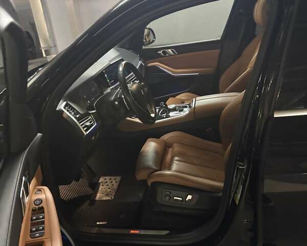 Чорний БМВ Х5, об'ємом двигуна 3 л та пробігом 67 тис. км за 69500 $, фото 4 на Automoto.ua