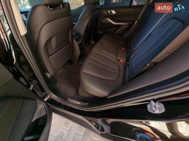 Черный БМВ Х5, объемом двигателя 2 л и пробегом 55 тыс. км за 59500 $, фото 8 на Automoto.ua