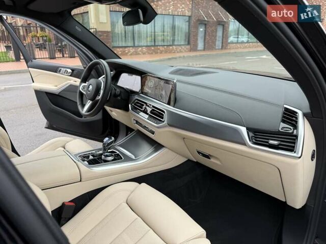 Чорний БМВ Х5, об'ємом двигуна 2.99 л та пробігом 15 тис. км за 82900 $, фото 89 на Automoto.ua