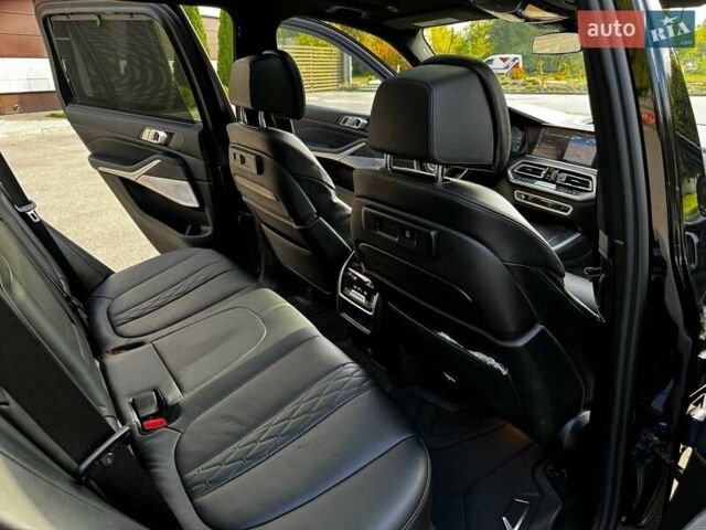 Черный БМВ Х5, объемом двигателя 3 л и пробегом 25 тыс. км за 80000 $, фото 3 на Automoto.ua