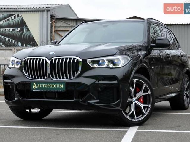 Черный БМВ Х5, объемом двигателя 3 л и пробегом 55 тыс. км за 72999 $, фото 4 на Automoto.ua