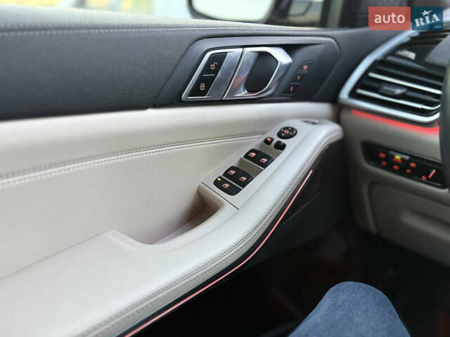 Черный БМВ Х5, объемом двигателя 3 л и пробегом 83 тыс. км за 49999 $, фото 4 на Automoto.ua