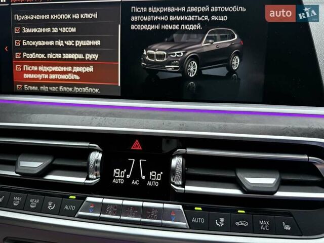 Черный БМВ Х5, объемом двигателя 3 л и пробегом 93 тыс. км за 77333 $, фото 52 на Automoto.ua