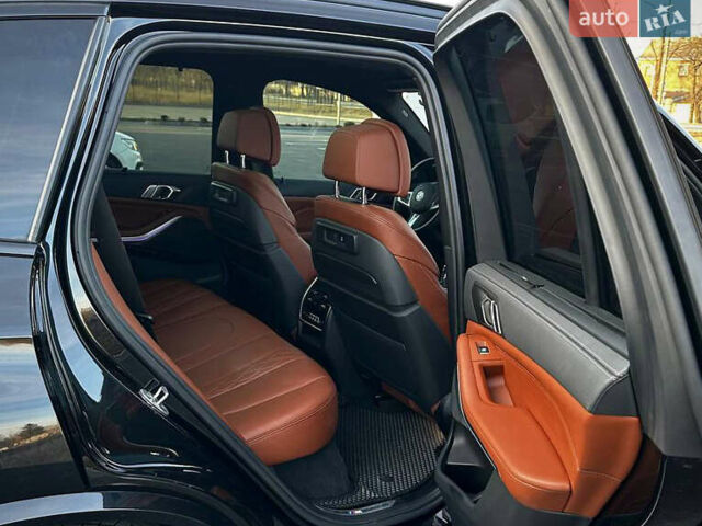 Черный БМВ Х5, объемом двигателя 3 л и пробегом 66 тыс. км за 64900 $, фото 13 на Automoto.ua