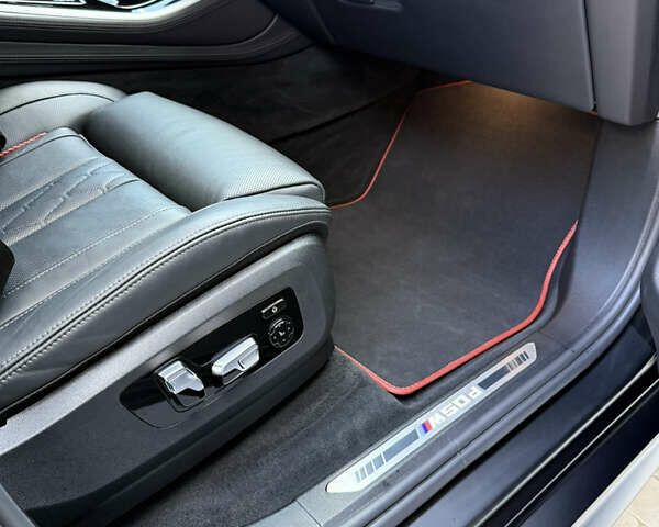 Чорний БМВ Х5, об'ємом двигуна 2.99 л та пробігом 65 тис. км за 90000 $, фото 38 на Automoto.ua