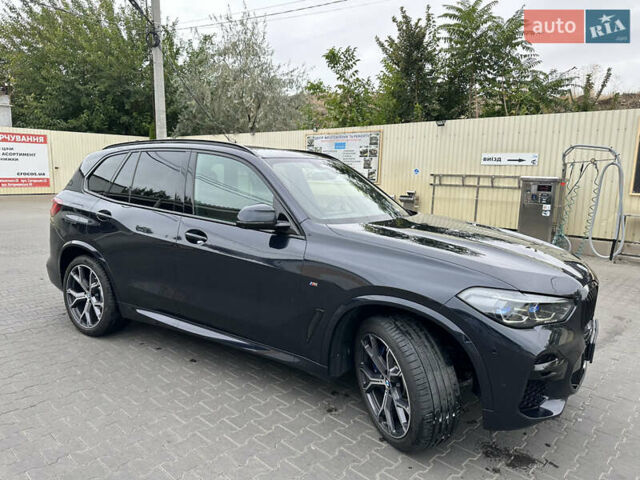 Черный БМВ Х5, объемом двигателя 2.99 л и пробегом 61 тыс. км за 86999 $, фото 6 на Automoto.ua