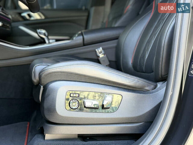 Чорний БМВ Х5, об'ємом двигуна 2.99 л та пробігом 65 тис. км за 90000 $, фото 21 на Automoto.ua