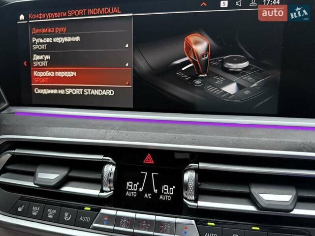 Черный БМВ Х5, объемом двигателя 3 л и пробегом 93 тыс. км за 77333 $, фото 77 на Automoto.ua