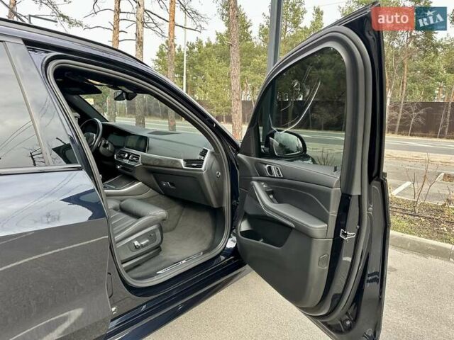 Черный БМВ Х5, объемом двигателя 3 л и пробегом 35 тыс. км за 78800 $, фото 92 на Automoto.ua