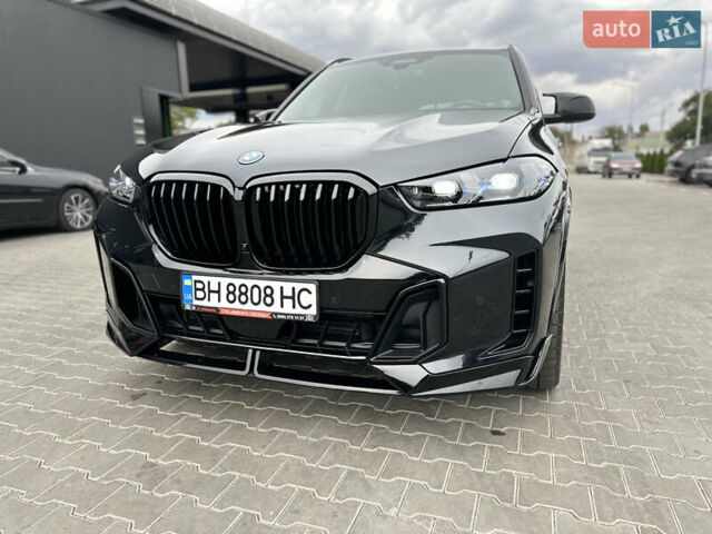 Черный БМВ Х5, объемом двигателя 3 л и пробегом 13 тыс. км за 78000 $, фото 2 на Automoto.ua