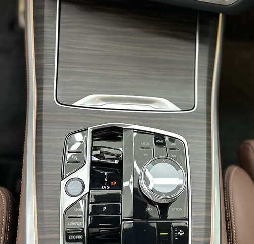 Чорний БМВ Х5, об'ємом двигуна 2.99 л та пробігом 32 тис. км за 107000 $, фото 2 на Automoto.ua