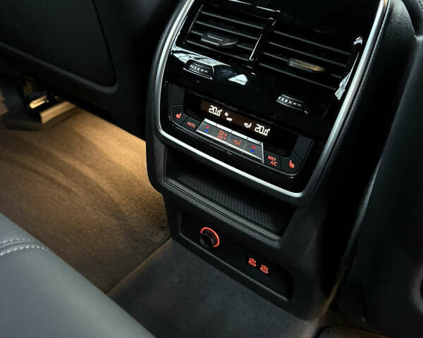 БМВ Х5 2023 в Черновцах на Automoto.ua Черный БМВ Х5, объемом двигателя 3 л и пробегом 66 тыс. км за 99000 $, фото 18 на Automoto.ua