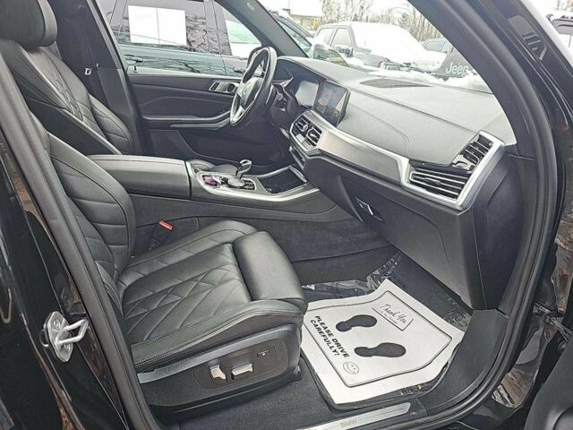 Чорний БМВ Х5, об'ємом двигуна 0 л та пробігом 33 тис. км за 31000 $, фото 10 на Automoto.ua