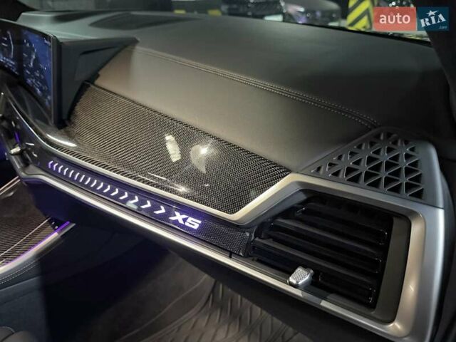 Чорний БМВ Х5, об'ємом двигуна 2.99 л та пробігом 29 тис. км за 110000 $, фото 43 на Automoto.ua
