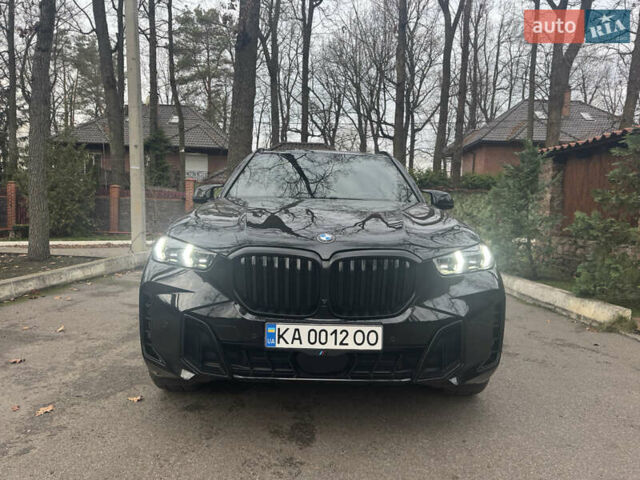 Черный БМВ Х5, объемом двигателя 2.99 л и пробегом 29 тыс. км за 98000 $, фото 1 на Automoto.ua