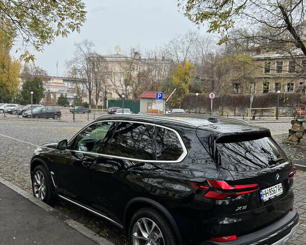 Чорний БМВ Х5, об'ємом двигуна 3 л та пробігом 22 тис. км за 80500 $, фото 4 на Automoto.ua