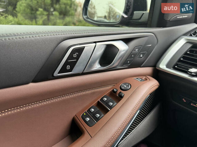 Черный БМВ Х5, объемом двигателя 2.99 л и пробегом 64 тыс. км за 105000 $, фото 25 на Automoto.ua