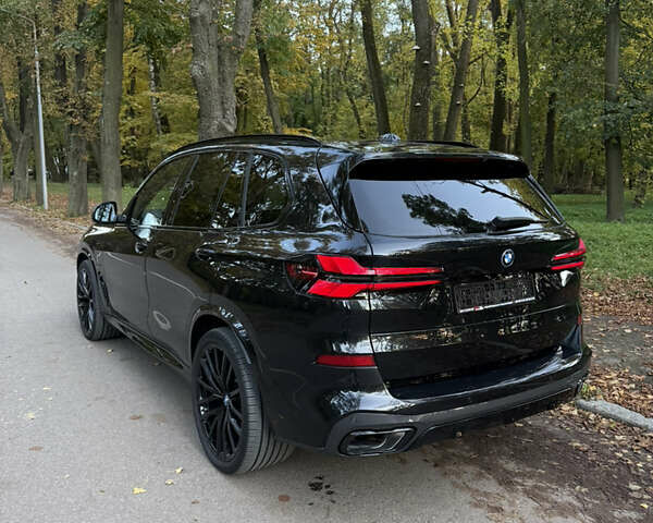 БМВ Х5 2023 в Черновцах на Automoto.ua Черный БМВ Х5, объемом двигателя 3 л и пробегом 66 тыс. км за 99000 $, фото 7 на Automoto.ua