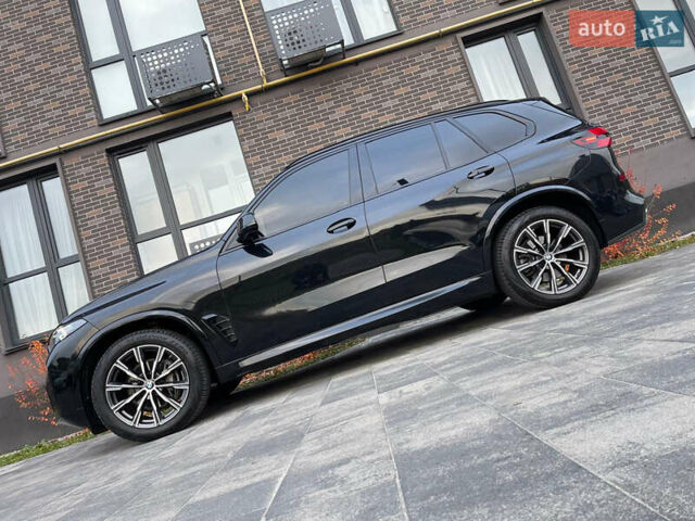 БМВ Х5 2023 в Львове на Automoto.ua Черный БМВ Х5, объемом двигателя 3 л и пробегом 21 тыс. км за 79990 $, фото 24 на Automoto.ua
