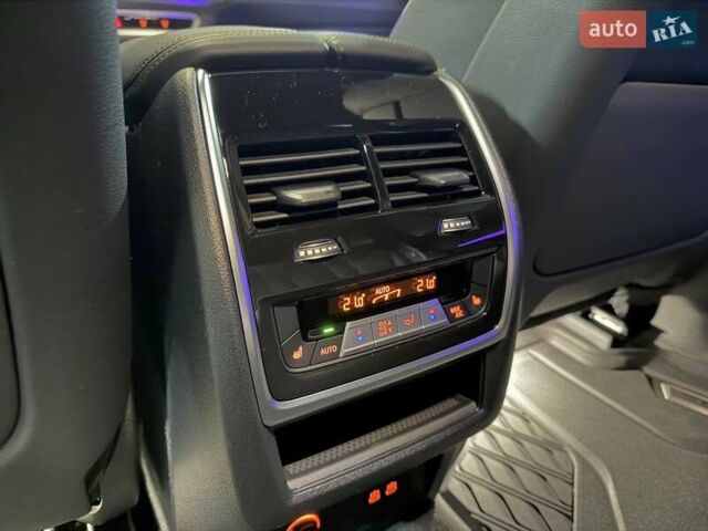 Черный БМВ Х5, объемом двигателя 2.99 л и пробегом 29 тыс. км за 110000 $, фото 33 на Automoto.ua