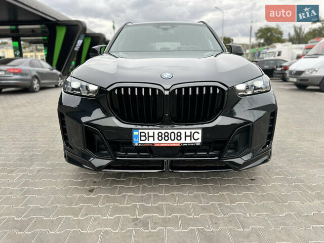Черный БМВ Х5, объемом двигателя 3 л и пробегом 13 тыс. км за 78000 $, фото 3 на Automoto.ua