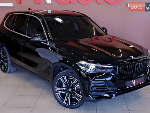 Черный БМВ Х5, объемом двигателя 2 л и пробегом 31 тыс. км за 59900 $, фото 7 на Automoto.ua