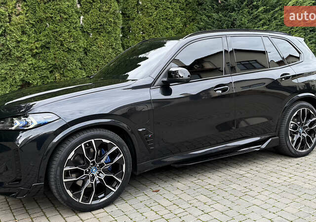 Черный БМВ Х5, объемом двигателя 3 л и пробегом 12 тыс. км за 88000 $, фото 2 на Automoto.ua