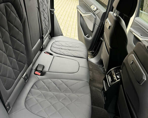 Черный БМВ Х5, объемом двигателя 3 л и пробегом 12 тыс. км за 88000 $, фото 35 на Automoto.ua