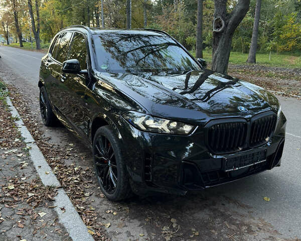 БМВ Х5 2023 в Черновцах на Automoto.ua Черный БМВ Х5, объемом двигателя 3 л и пробегом 66 тыс. км за 99000 $, фото 14 на Automoto.ua